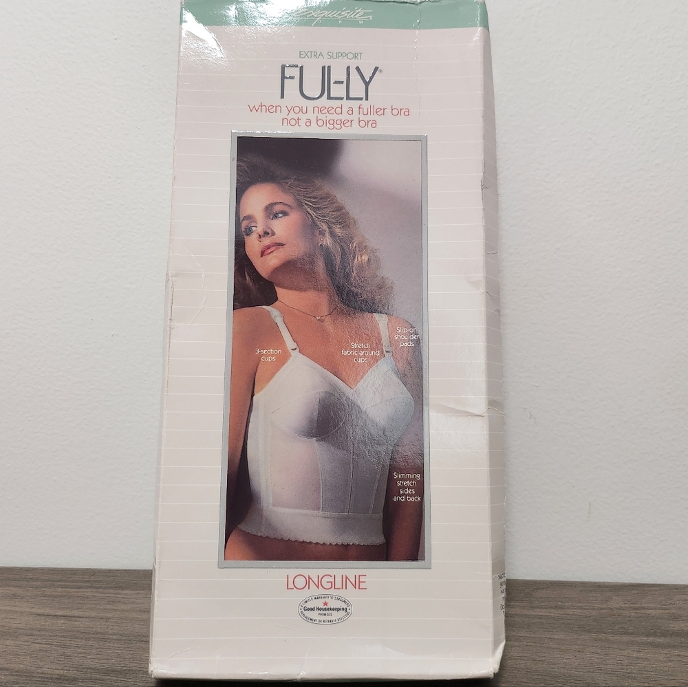 Vintage Exquisite Form Fully Longline Bra 36B White Pin Up NOS